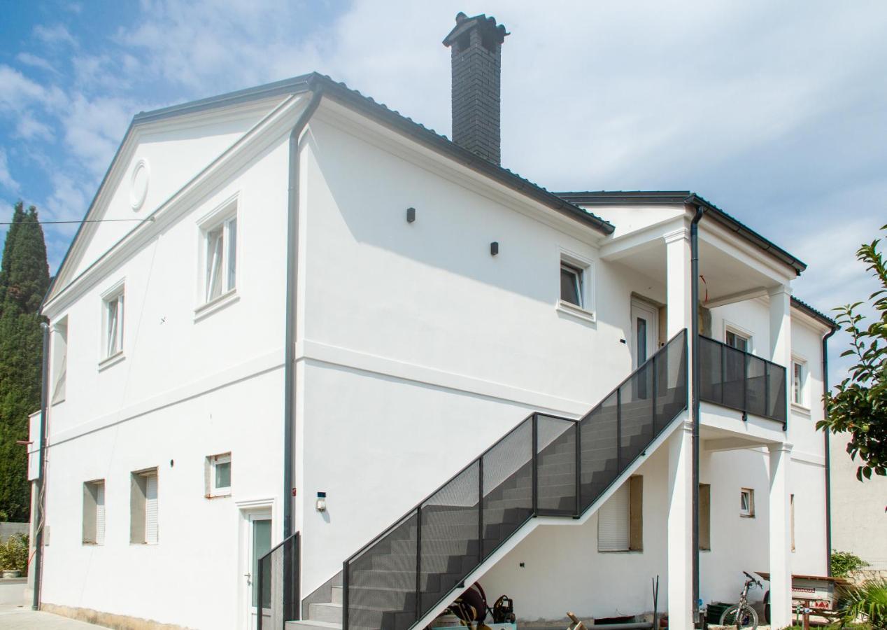 Gentilini Residence โรวีน ภายนอก รูปภาพ